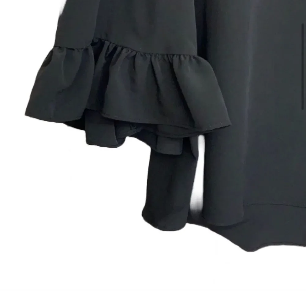 Catherine Malandrino Size XS Ruffle Bell Sleeve. B17